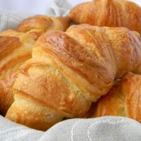 croissant sfogliati con lievito madre e rito abbreviato!